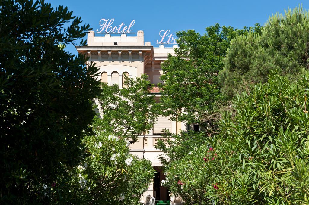 Hotel Stresa Cesenatico Luaran gambar